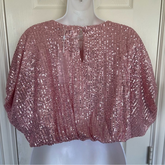 Endless Rose Women’s Sequins Cropped Puff Top - Picture 5 of 11